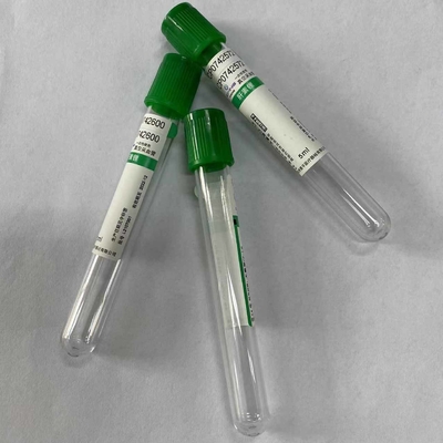 Στερεότυπο αίμα δοκιμών Clinicalbiochemistry που συλλέγει την πράσινη κορυφή σωλήνων